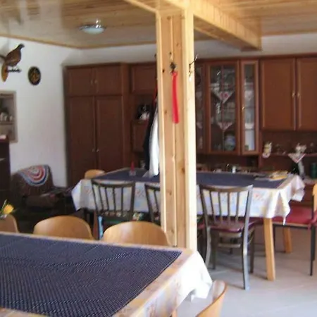 Eles Vendeghazak Guest house *