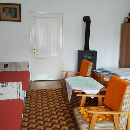 Eles Vendeghazak Guest house